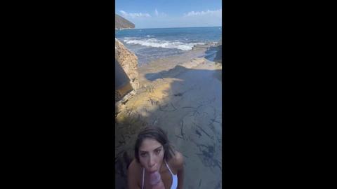 100%LaTiNaS - Follando En Las Playas Con Su Amiga Brasileña 👹