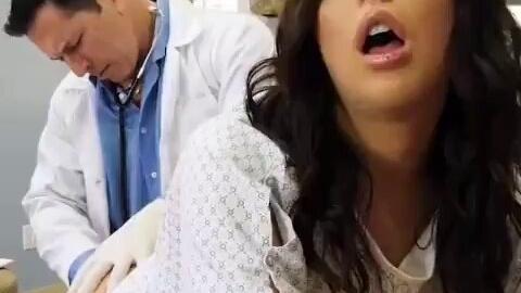 DOCTERS TEACH - Chudai...🍆🍆