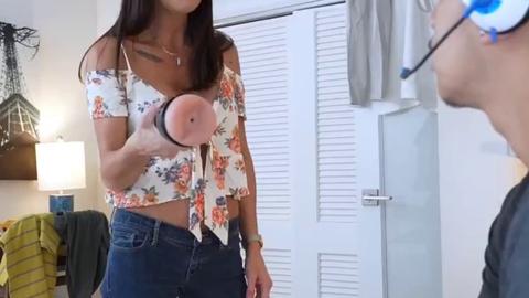 Mom Vs Son - She can finally pant and gasp for you, blush, and react when you touc...