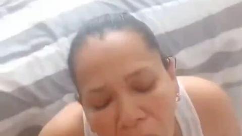 Tia Safada 130K - Madrasta mamou a pica do enteado e deu gostoso pra ele  #PINTOAWARDS ...
