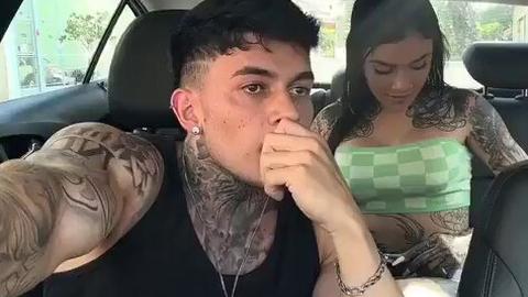 Tia Safada 130K - Rebolando na pica dentro do carro 🥵🔥  RT se vc assistiu até o final 🔥...