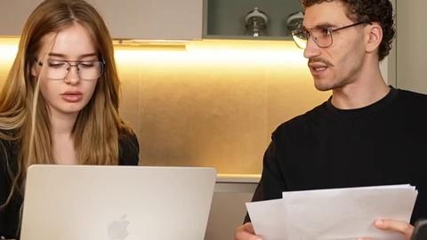 Relationship 🥀 - Create your perfect AI girlfriend—sexy, witty, and always ready for f...