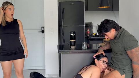 Cheating Girlfriend Caught - Wata 🙉  Want to have fun with girls? Come and download this app 😈  Ch...