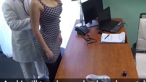 Cheating Girlfriend Caught - Wata 🙉  Want to have fun with girls? Come and download this app 😈  Ch...