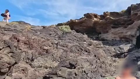 Come on Beach 🏖️ - Chudai 😛 والله العظيم اليوم عرفت ان👇  التطبيق الي بهذا الرابط فيه قحا...