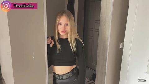 𝗘𝗫𝗣𝗟𝗜𝗖𝗜𝗧 𝗩𝗜𝗗𝗘𝗢😘 - Tired of masturbation? 💧😫 Download the app and let the girls help you...
