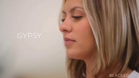 Meg carter - Gypsy Rose | Anna Claire Clouds