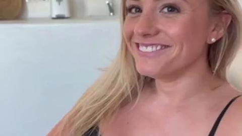Hornywifelovedp - https://t.co/4WTSOs8N0g