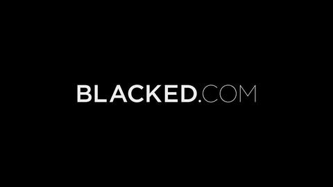 Black Guy with a White Girl - Chudai 💦  Want to unlock all kinds of scenes and moves with me? I'm w...